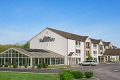 Baymont Inn & Suites Hotel for Sale in Missouri