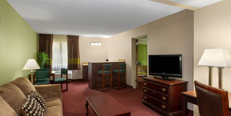 EURAR-04 ROOMS1B
