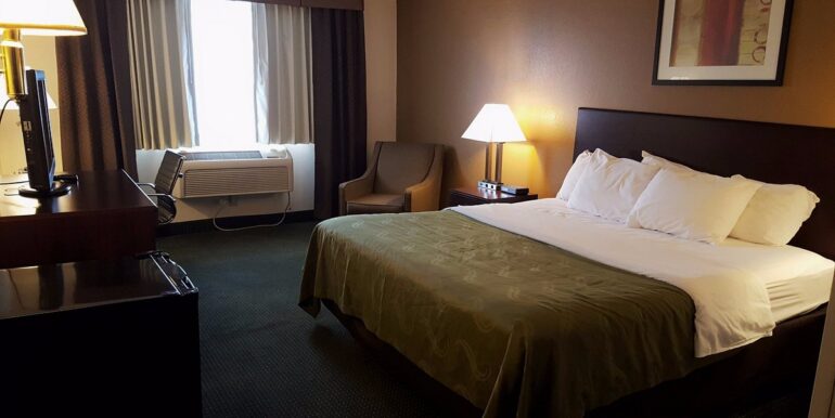 OZAMO 04 ROOMS 1 KING 1