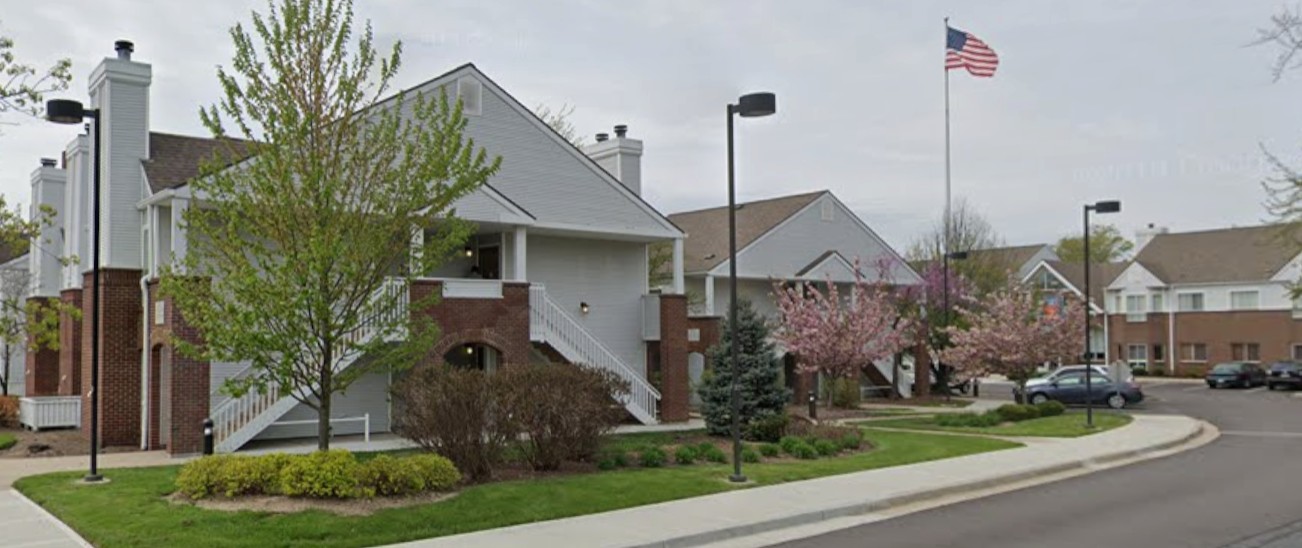UPSCALE EXTENDED STAY HOTEL (BLUOH-JV9721)